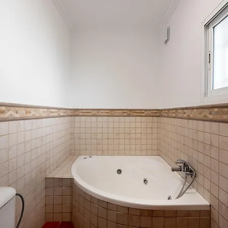 Piscina & Jacuzzi Privado *