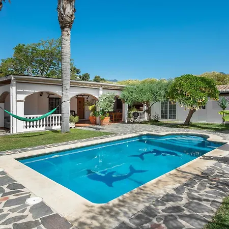 Piscina & Jacuzzi Privado
